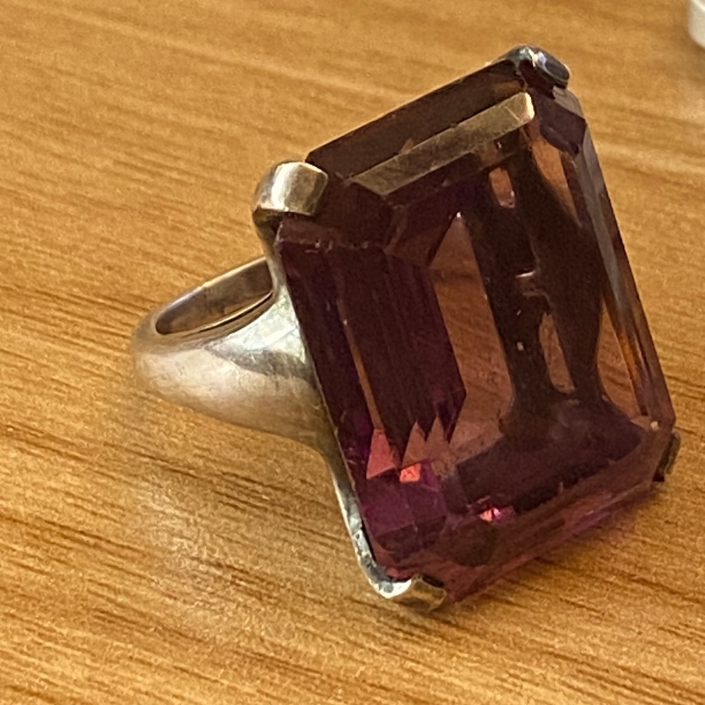 Big beautiful purple 925 sterling silver statement ring